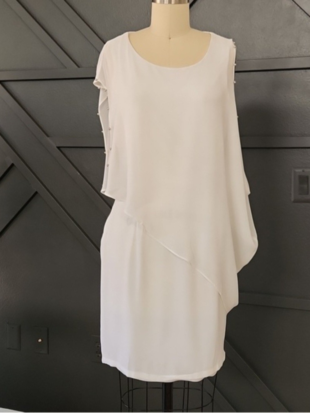 New {Marisa Kenson} White dress Size 4